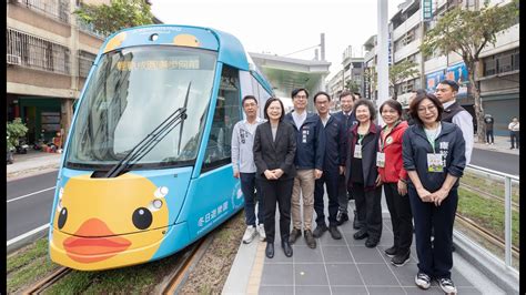 輕軌成圓|高雄輕軌乘車及票價Q&A